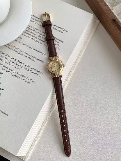 Niche Vintage Women's Watch Simple Casual Belt Exquisite Waterproof Student's Watch French Middle Small Dial Watch for Women