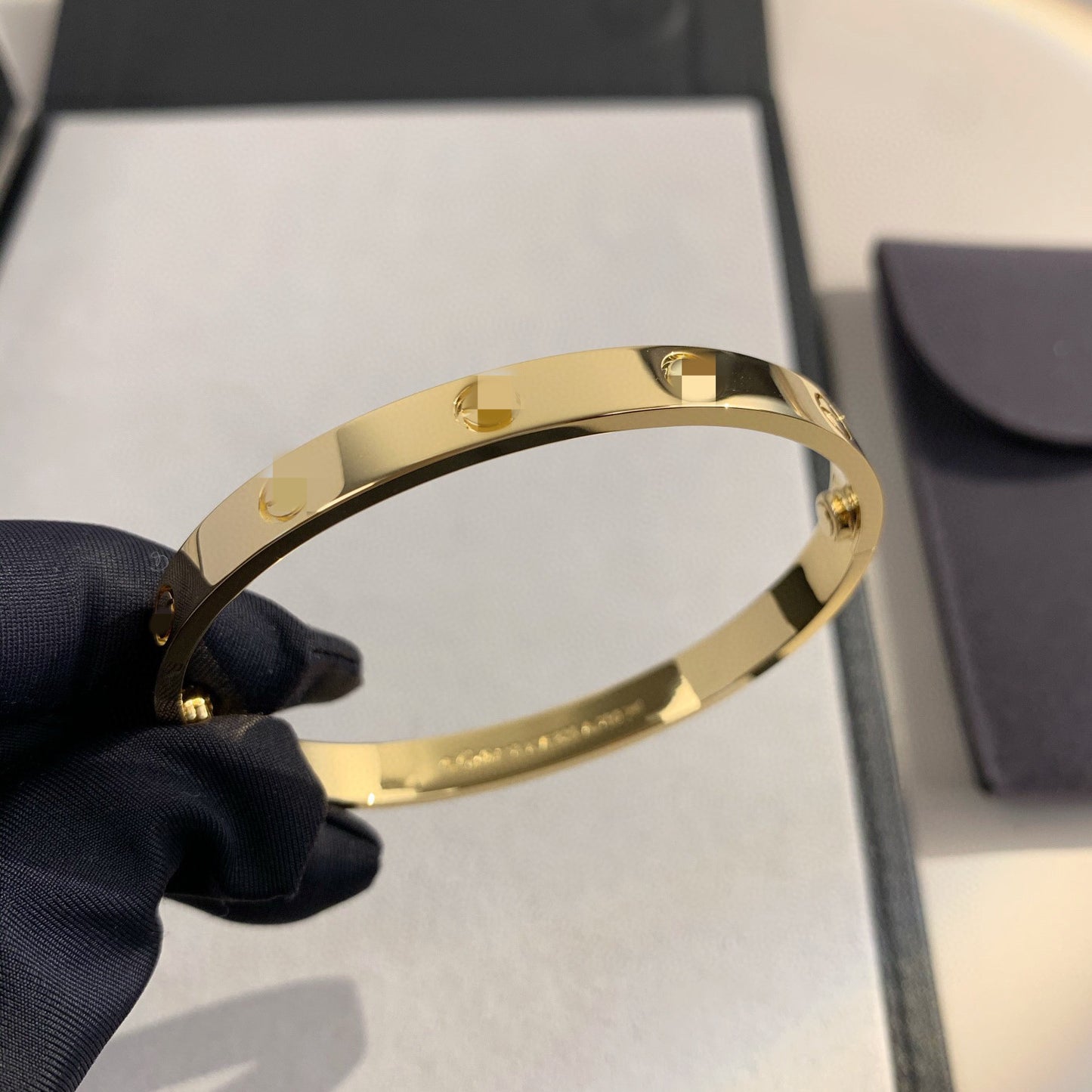 High Version V Gold Classic LOVE Five Generation Couple Bracelet Wide Version Four Diamond Ten Diamond Thick 18K Rose Gold Plating Light Luxury