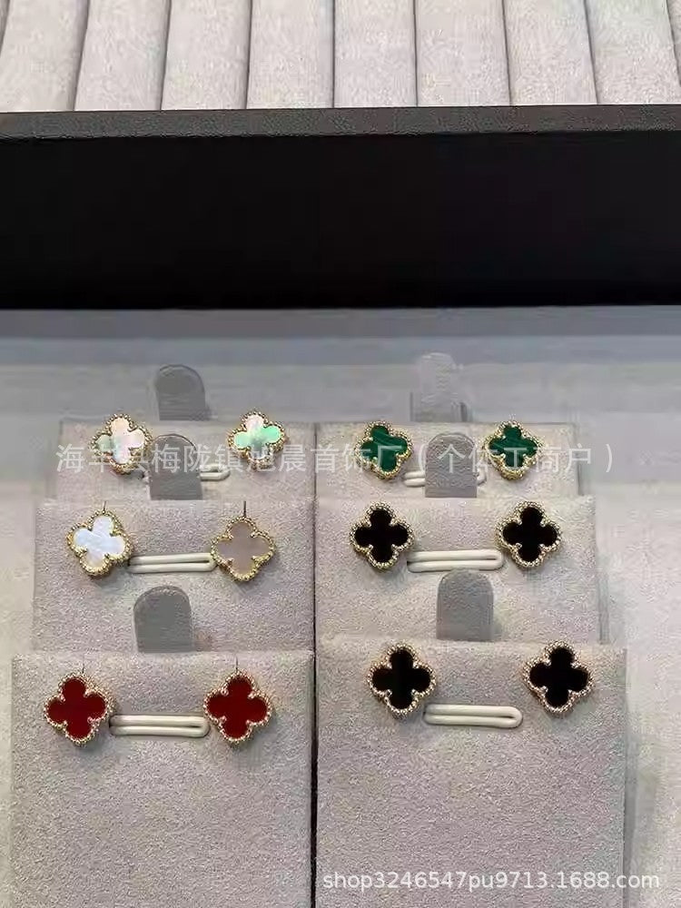 High Version V Gold Plated 18K Clover Ear Racket V Female High-Grade Light Luxury Earrings Lucky Grass Ear Racket V Fashion Beautiful