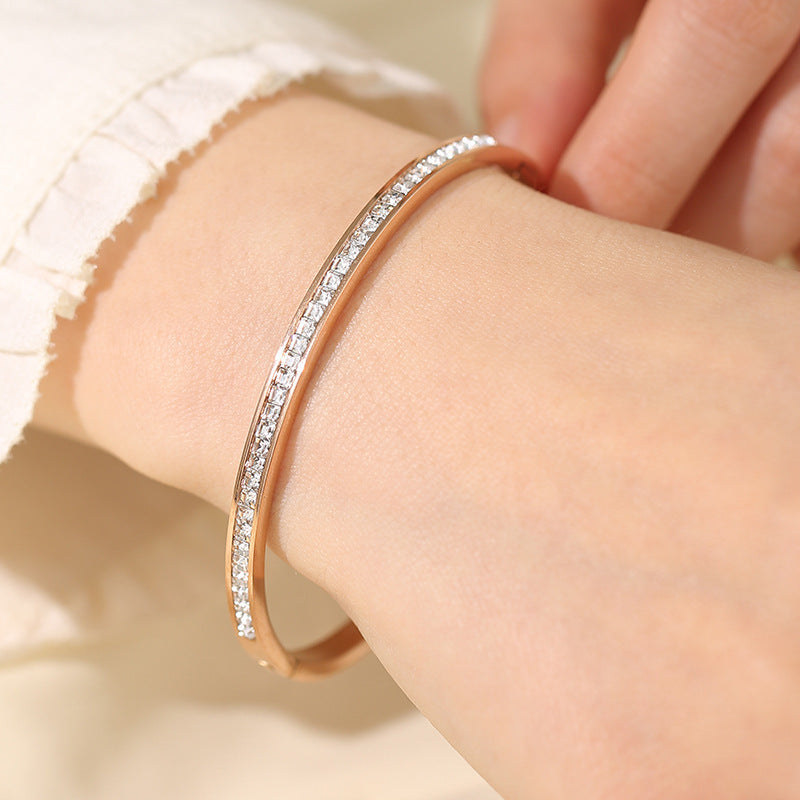 Cross-border Stainless Steel Bracelet Women's High-grade Electroplated Circle Bracelet Diamond Light Luxury Titanium Steel Fashion Jewelry