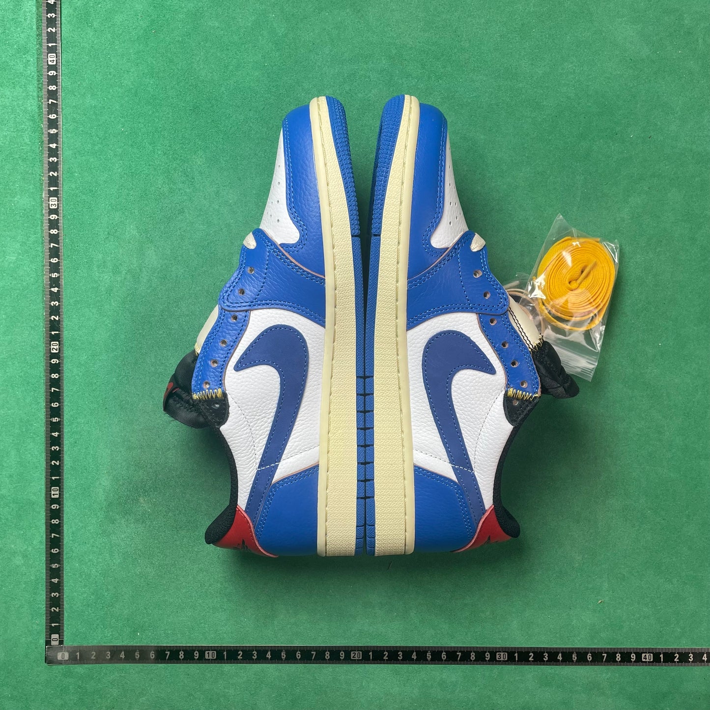 Air Jordan 1