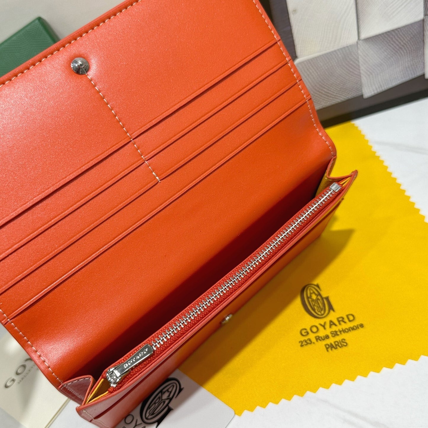 Hermès