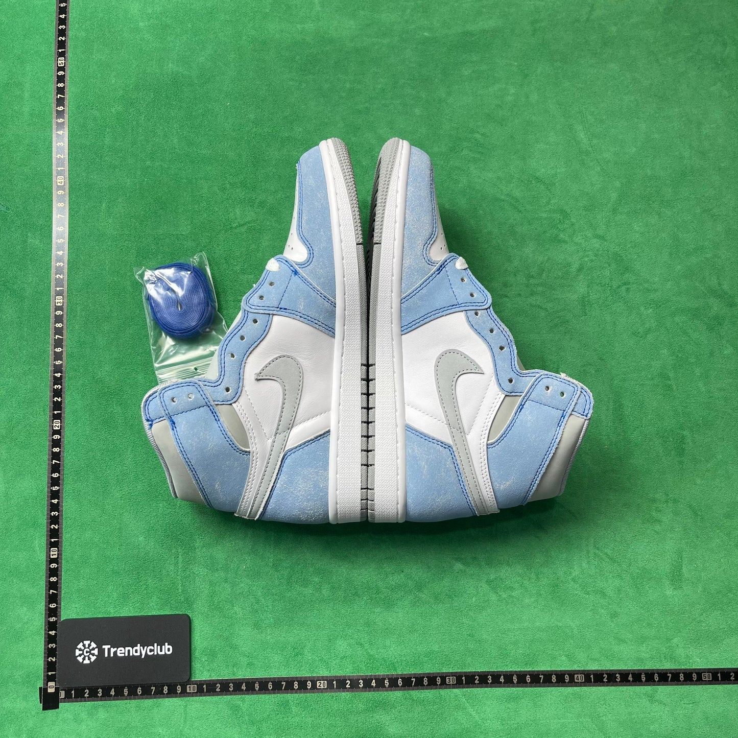 Air Jordan 1