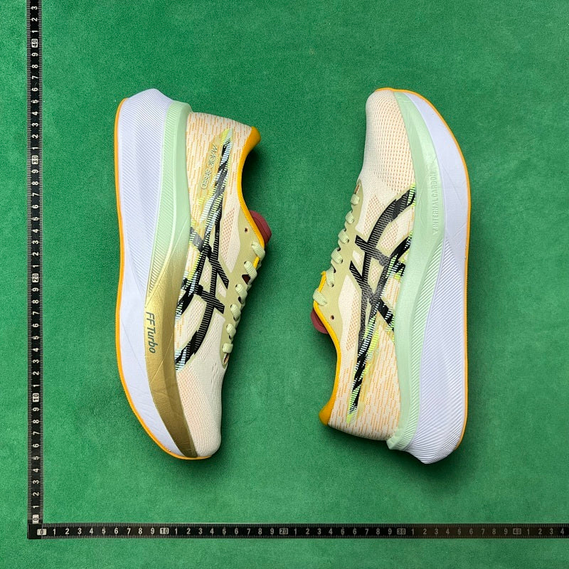 Asics-Magic Speed 4