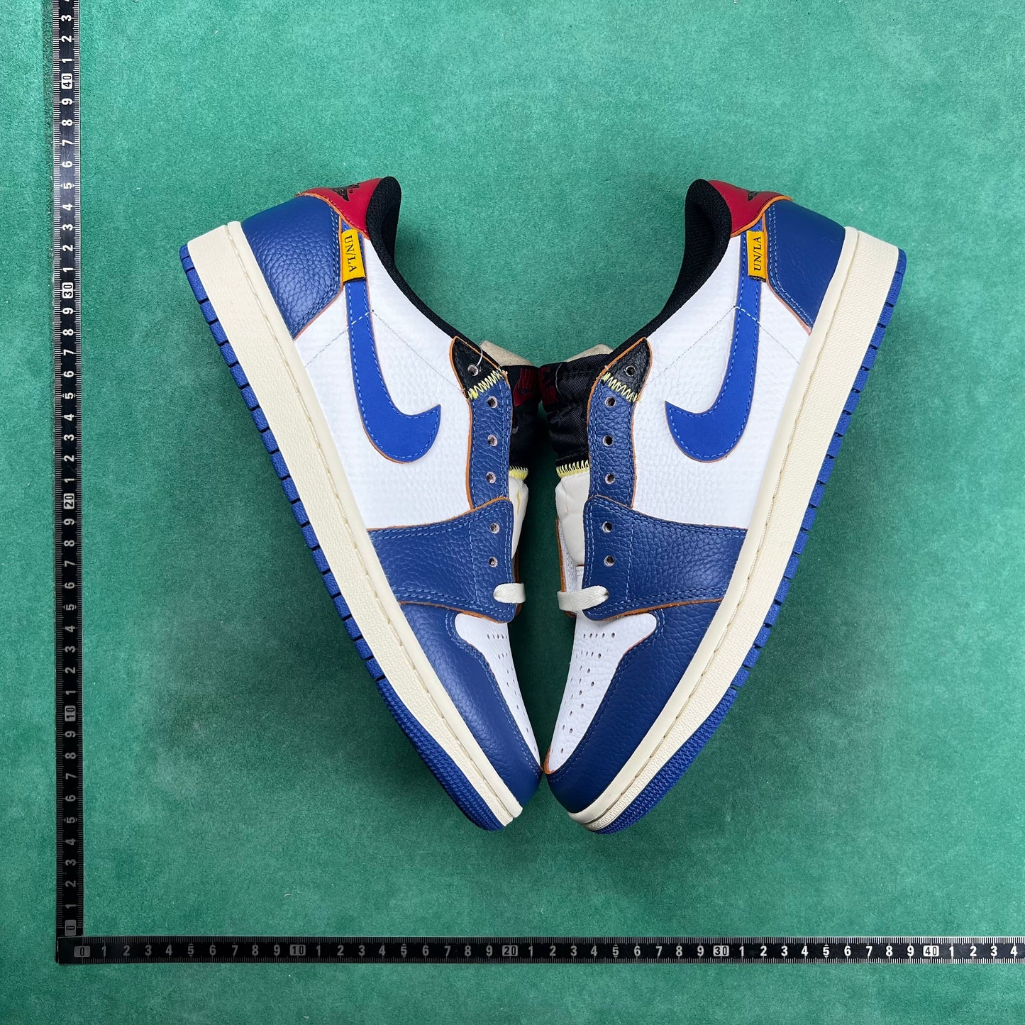 Air Jordan 1