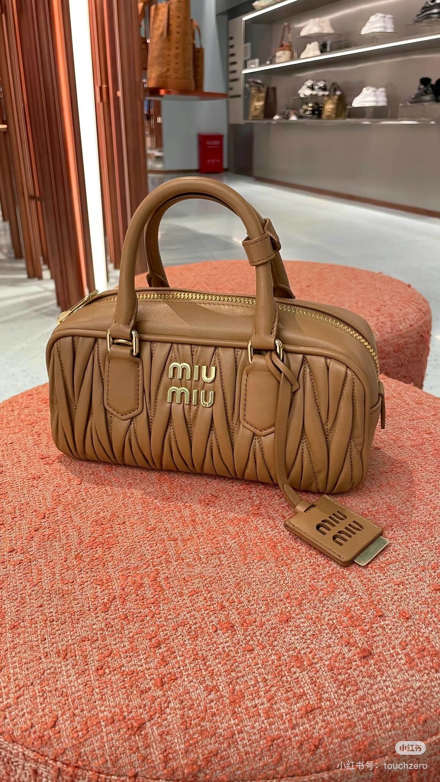 MiuMiu