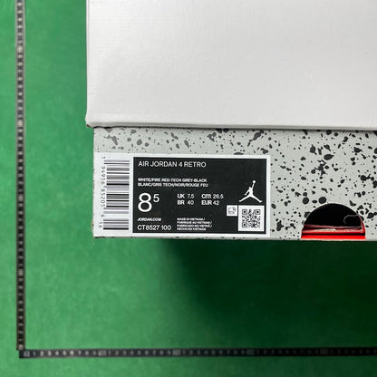 Air Jordan 4 Retro