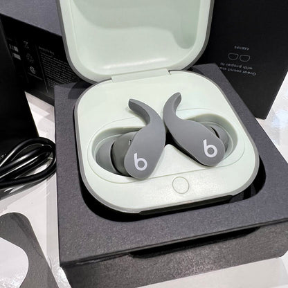 Beats Fit Pro x Kim