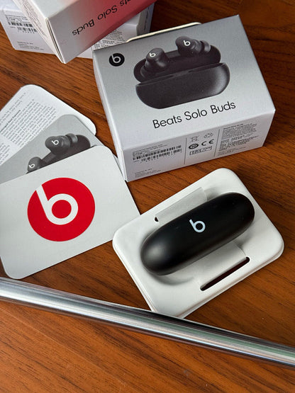 Beats Solo buds