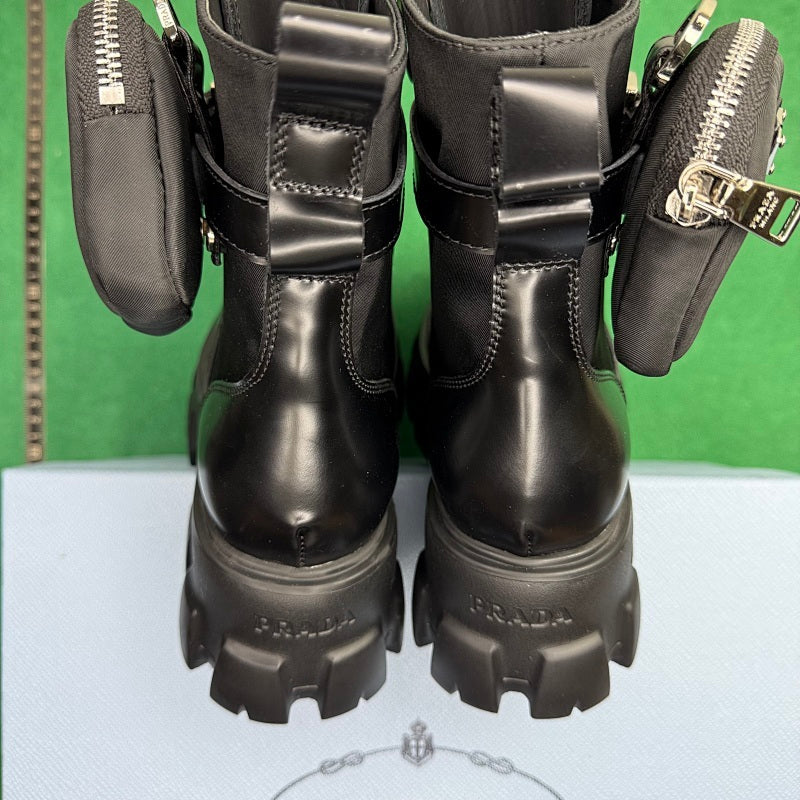 Prada - Monolith B