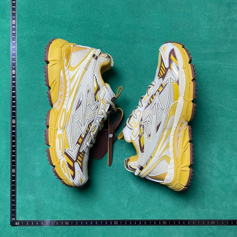 OffWhite - Be Right Back