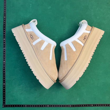 UGG