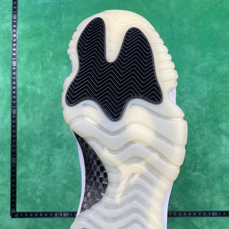 Air Jordan 11 Retro