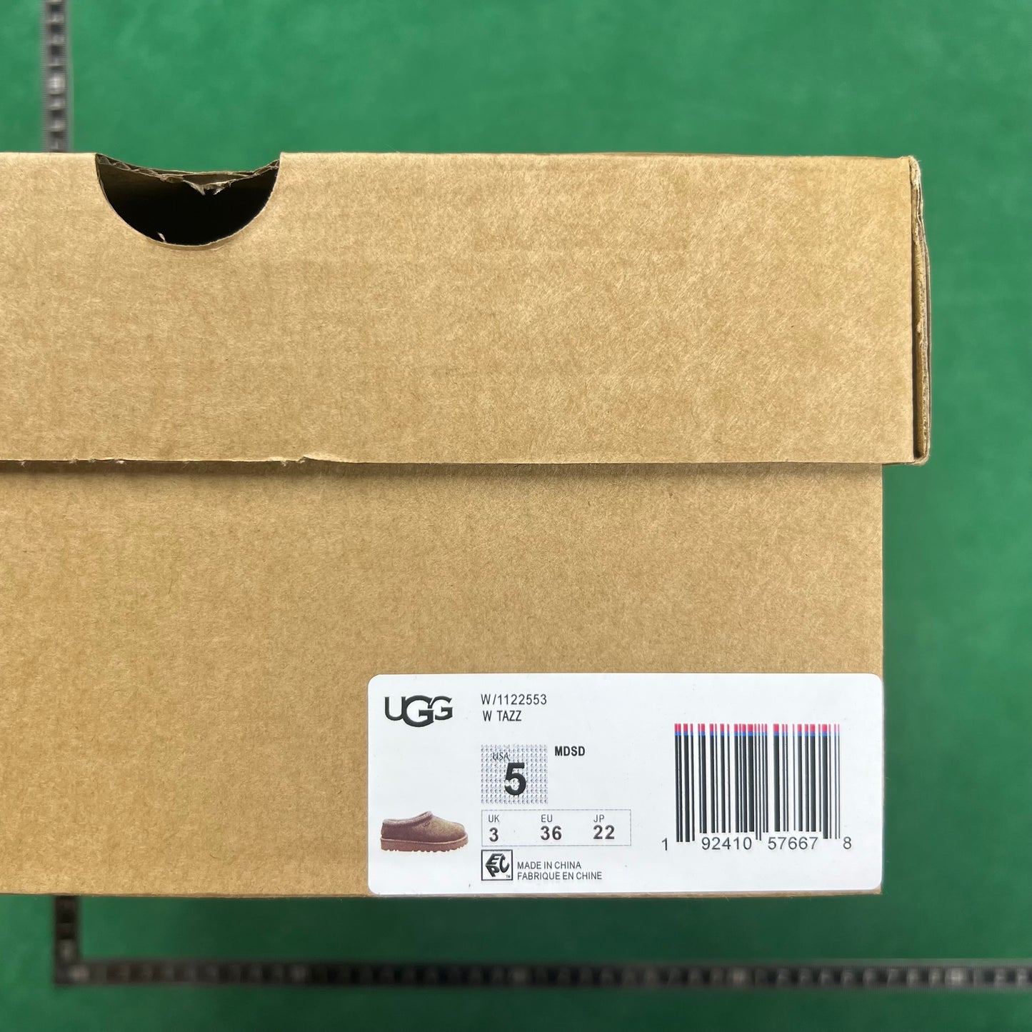 UGG