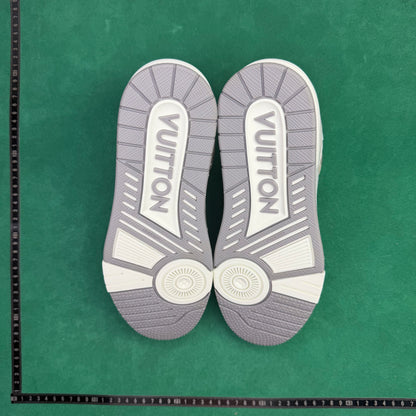 Louis Vuitton  - TT Trainer