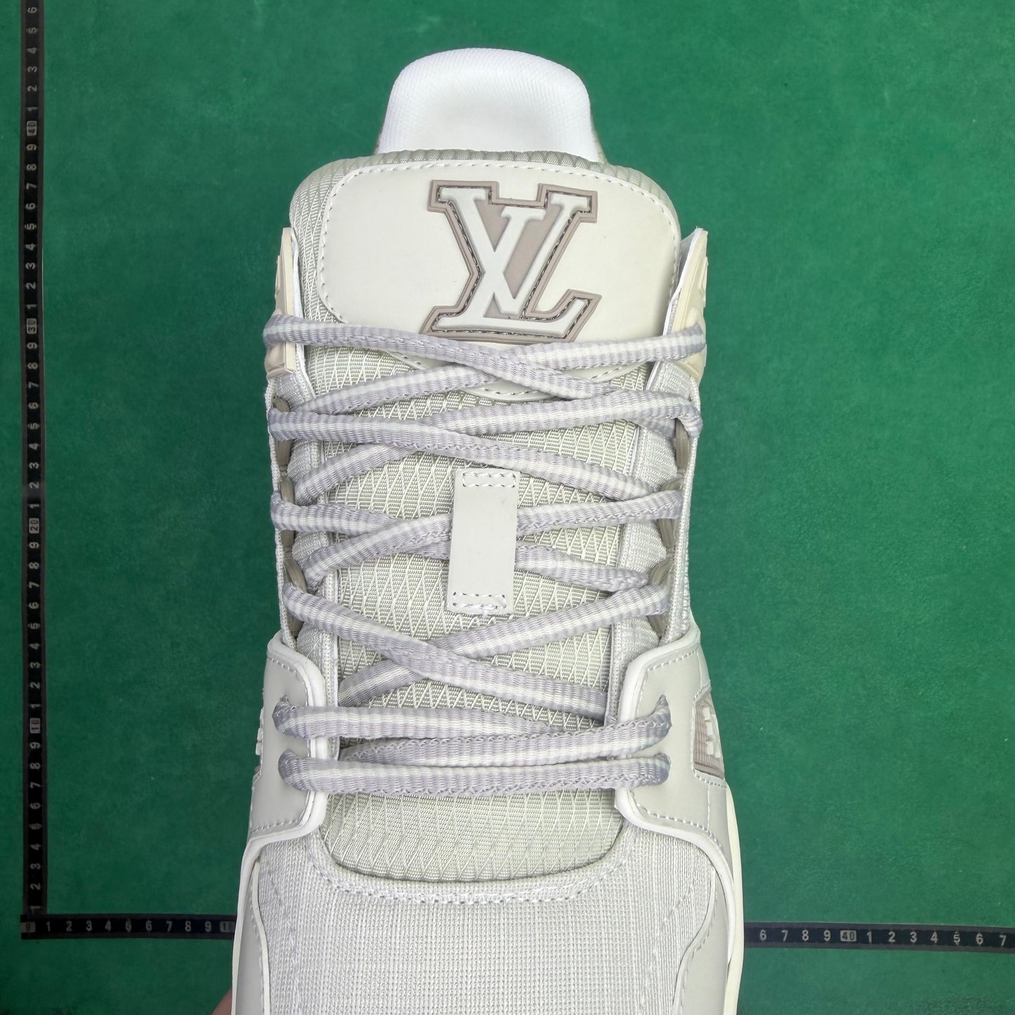 Louis Vuitton  - TT Trainer