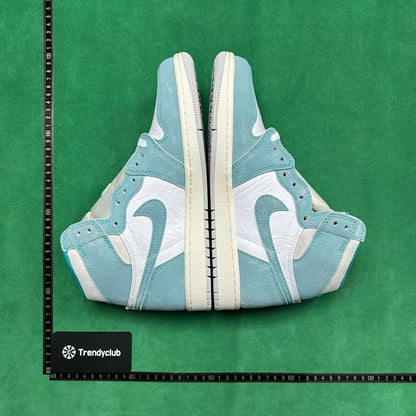 Air Jordan 1