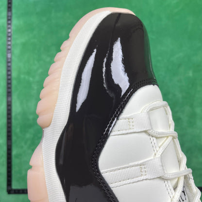 Air Jordan 11 WMNS Retro