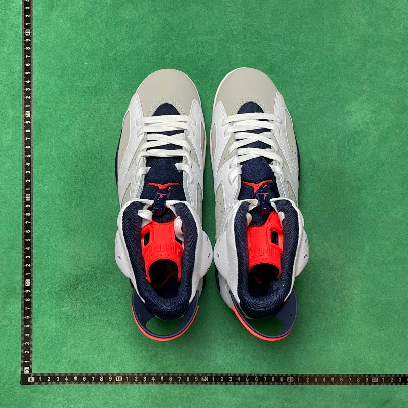 Air Jordan 6 Retro