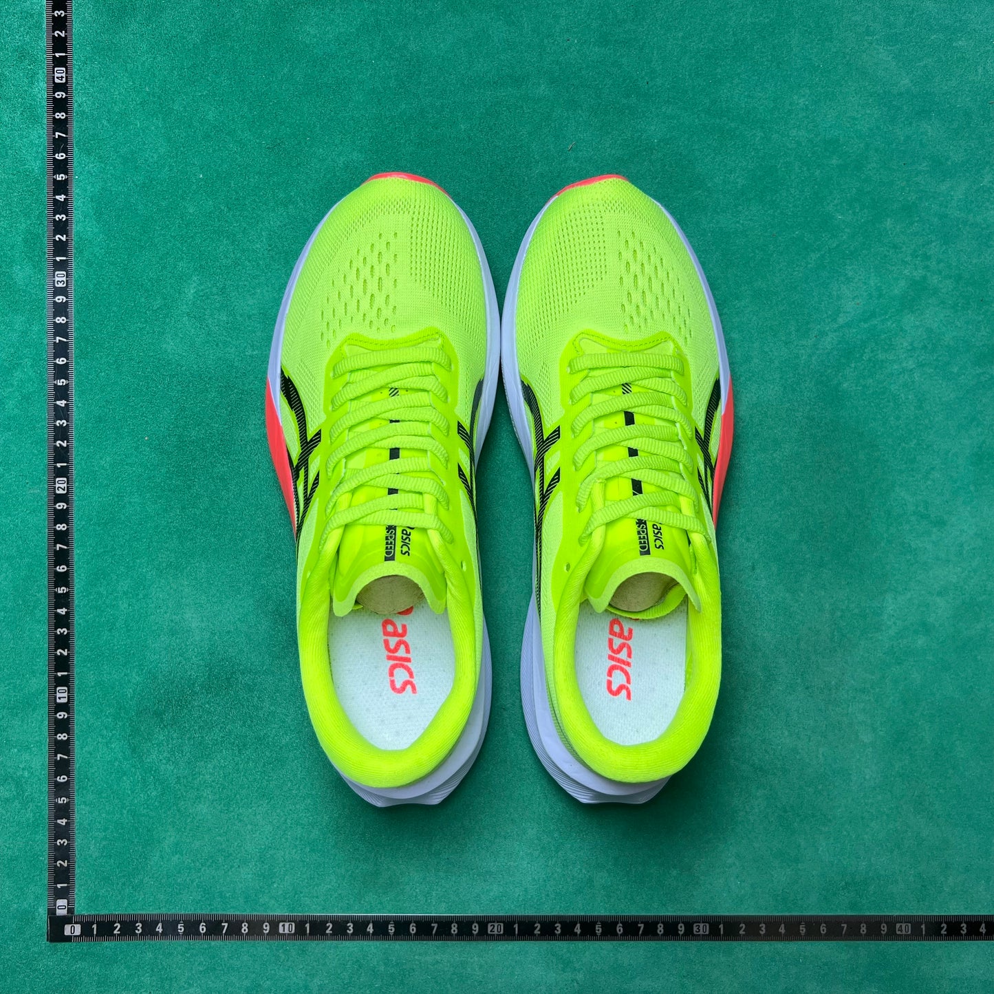 Asics Magic Speed 4