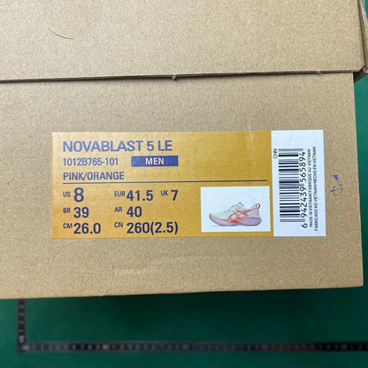 Asics Gel- Novablast 5 LE