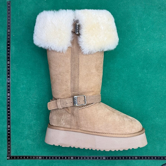 UGG