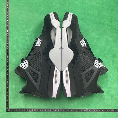 Air Jordan 4 Retro Se