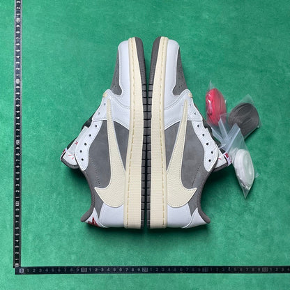 Air Jordan 1