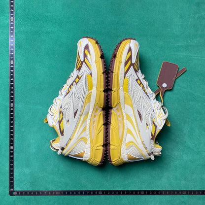OffWhite - Be Right Back