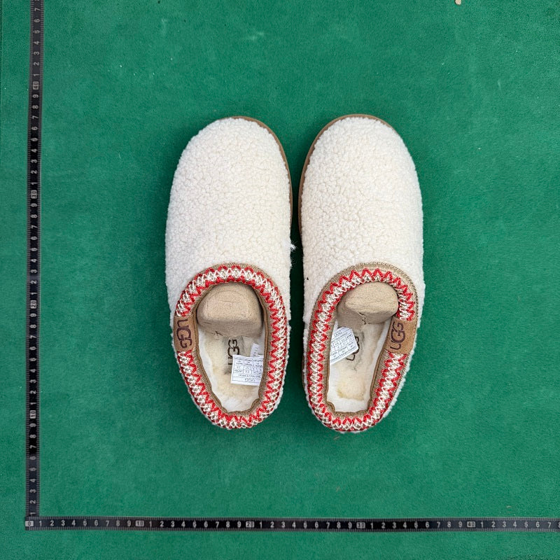 UGG