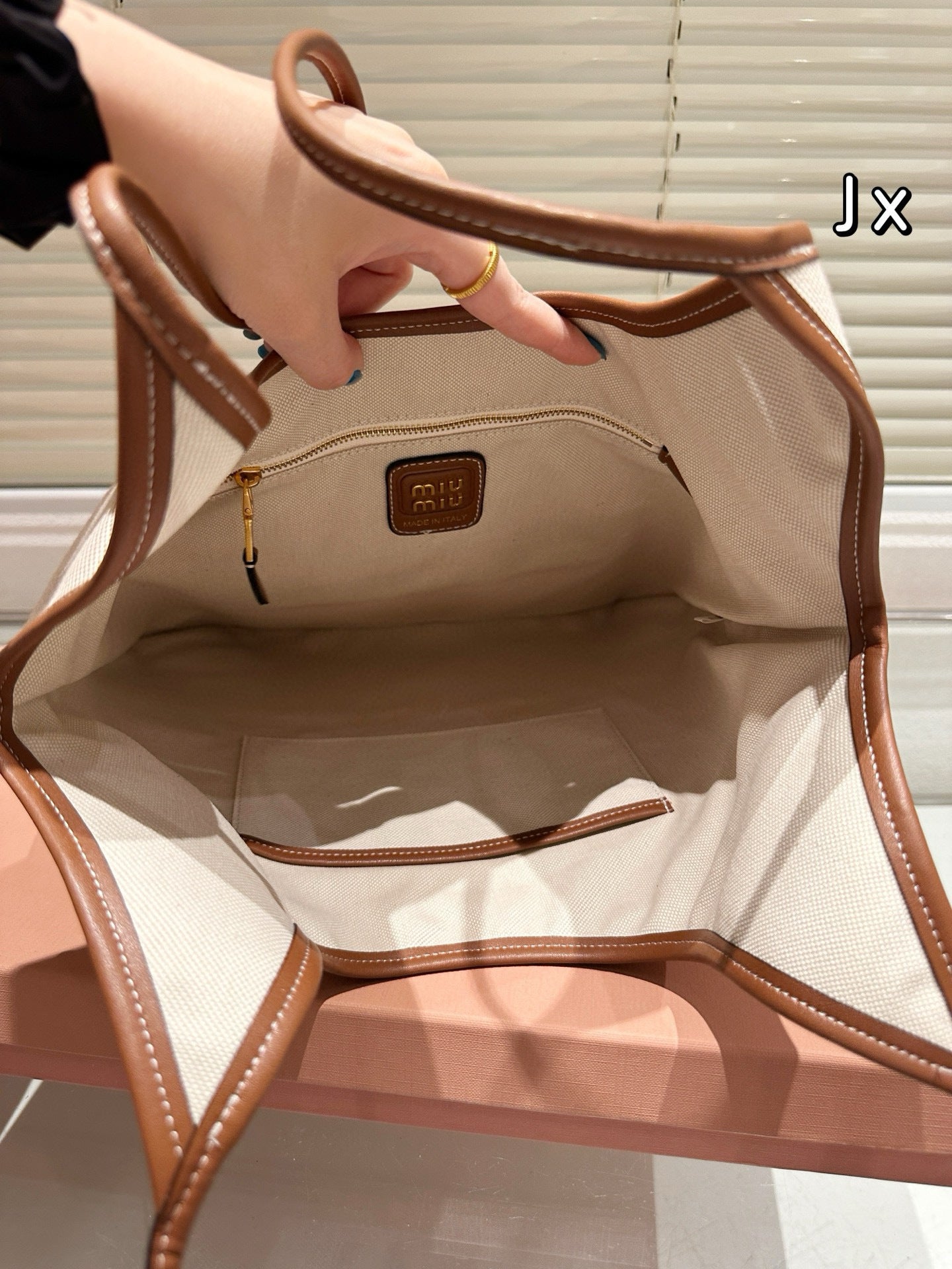 MiuMiu