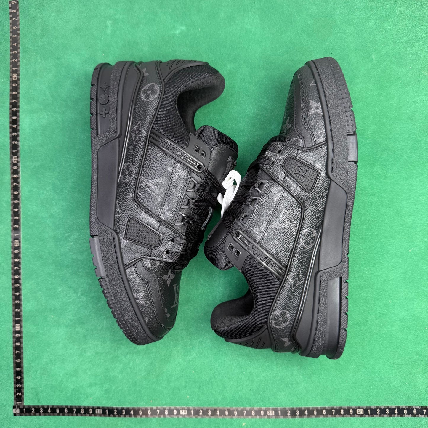 Louis Vuitton  - TT Trainer