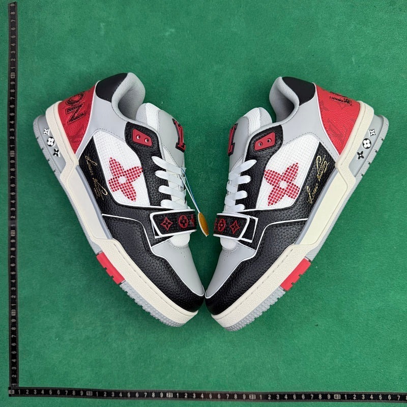 Louis Vuitton  - TT Trainer