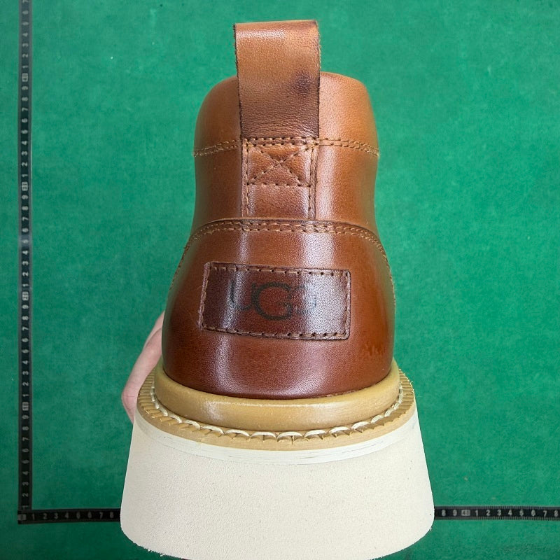UGG