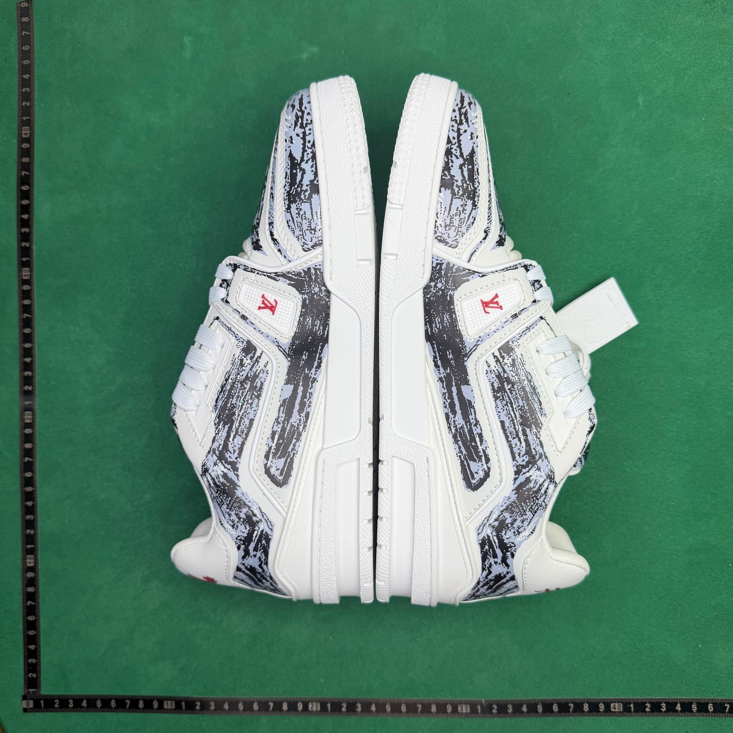 Louis Vuitton  - TT Trainer