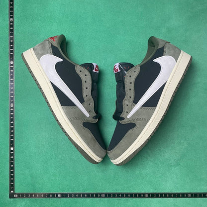 Air Jordan 1