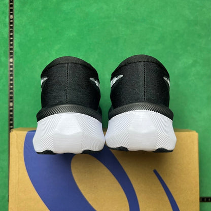 Asics Magic Speed 4