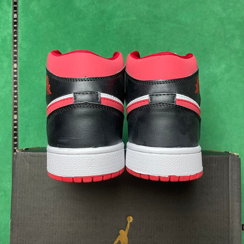 Air Jordan 1