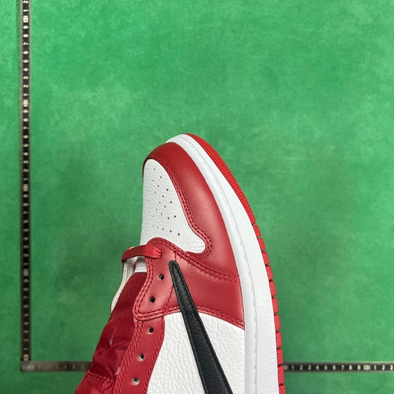 Air Jordan 1 Low OG SP