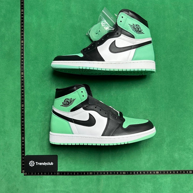 Air Jordan 1