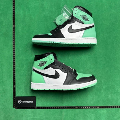 Air Jordan 1