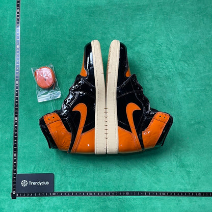 Air Jordan 1