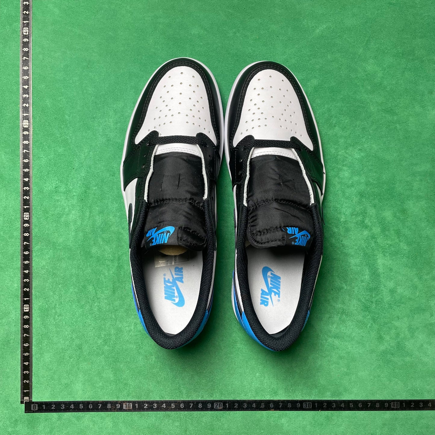 Air Jordan 1 Retro Low OG
