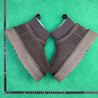 UGG