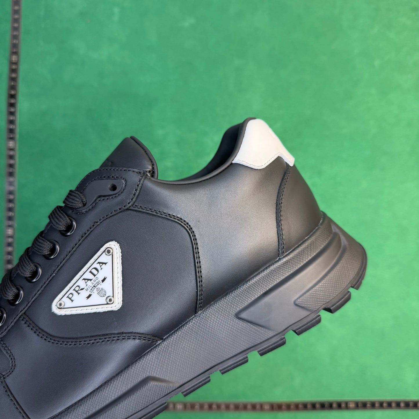 Prada - Prax 01