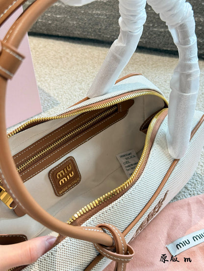 MiuMiu
