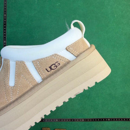 UGG