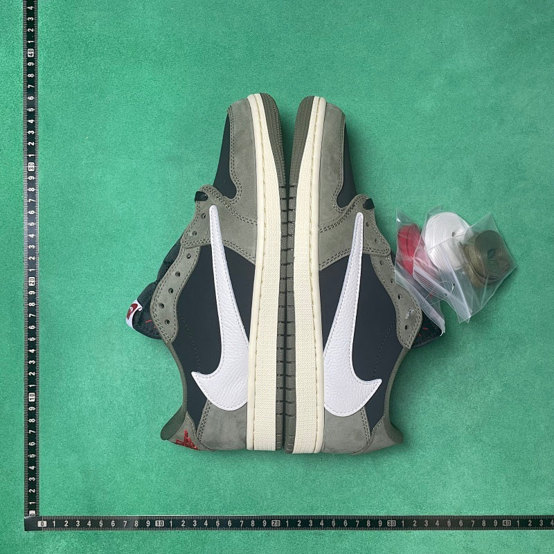 Air Jordan 1
