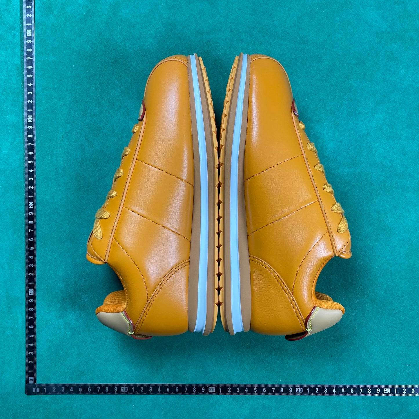 Louis Vuitton - Butter-soft Sneakers