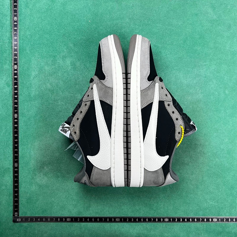 Air Jordan 1